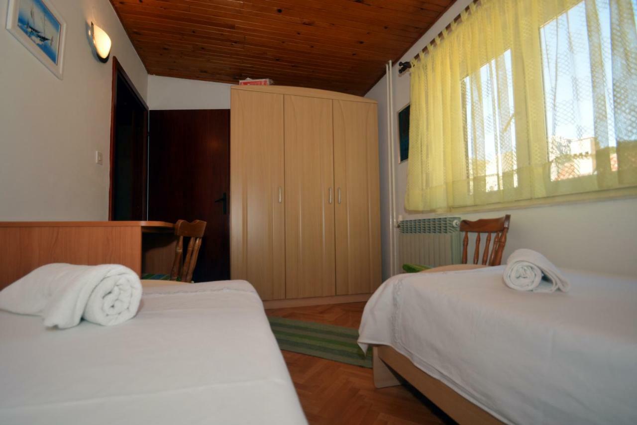 Apartment Mimica-Croatia , Omis , Center 外观 照片